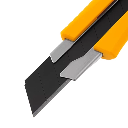 Нож Denzel, 18 мм, сменное лезвие, SK4, метал. направляющая, винтовой фиксатор, 78943 купить в Нефтеюганске