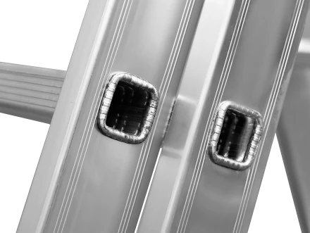 Лестница СИБИН универсальная, трехсекционная со стабилизатором, 7 ступеней 38833-07 купить в Нефтеюганске