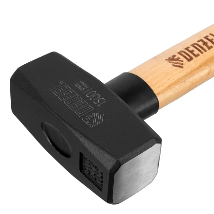 Кувалда, 1500 г Denzel 11019, кованая головка, буковая рукоятка купить в Нефтеюганске