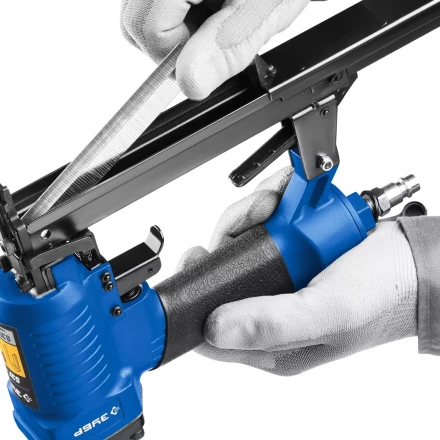 ЗУБР 53F-22, пневматический степлер для скоб 20Ga, тип 53F (10-22 мм), Профессионал (31935) купить в Нефтеюганске