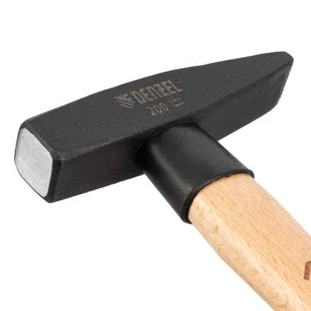 Молоток слесарный, 200 г Denzel, кованый квадратный боек, буковая рукоятка, 10426 купить в Нефтеюганске