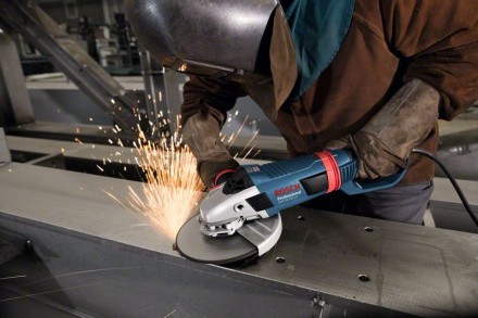 Шлифмашина BOSCH УШМ GWS 26 - 230 LVI купить в Нефтеюганске