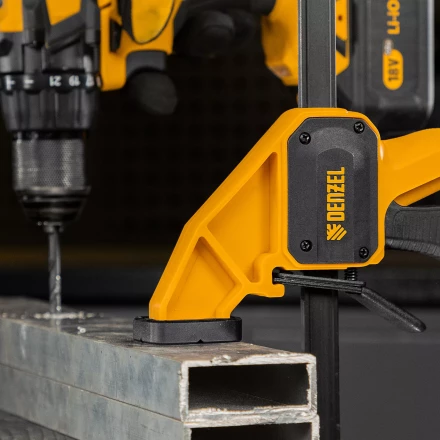 Струбцина F-образная Denzel 20507, быстрозажимная, 450 х 80 мм, усиленный нейлоновый корпус купить в Нефтеюганске