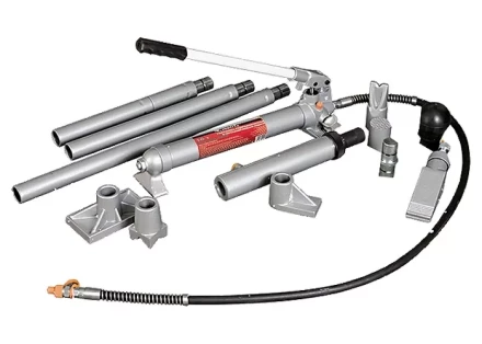 Растяжка гидравлическая 4 т набор из 12 предметов 7 сменных насадок в металлическом кейсе MATRIX 513145 купить в Нефтеюганске