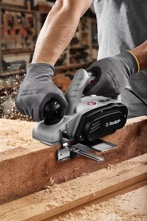 Рубанок электрический ЗР-750-82 серия МАСТЕР купить в Нефтеюганске