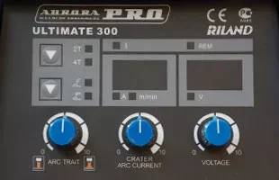 Инверторный сварочный полуавтомат Aurora-Pro ULTIMATE 300 MIG/MAG+MMA (с горелкой,+подающий механизм+пакет проводов+держатель электродов) купить в Нефтеюганске