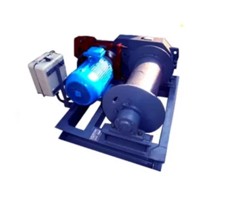 Лебедка тяговая ТЭЛ-3,2 г/п 3200 кг Н-250 м (без каната) 114326 купить в Нефтеюганске