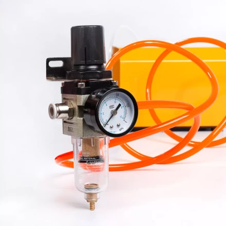 Пресс-клещи пневматические КВТ ПКП-01 для опрессовки наконечников и разъемов матрицами МПК (85396) купить в Нефтеюганске