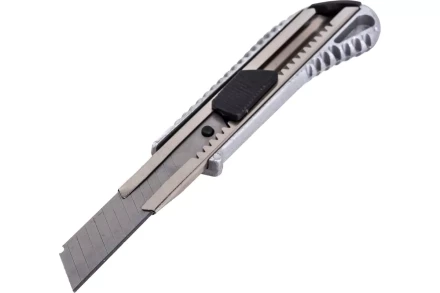 Нож с выдвижным лезвием 18 мм, металлический корпус, металлическая направляющая, автоматический фиксатор, Вихрь 73/10/10/1 купить в Нефтеюганске