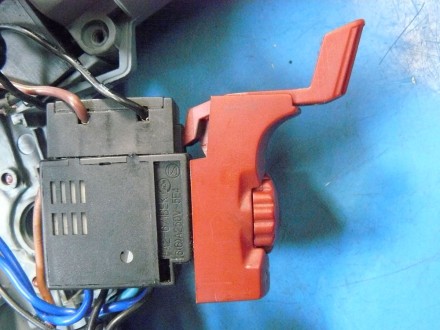Выключатель LIDA FA2-6/1BEK 6(6)A 250V~ 5E4 U502-850-004 купить в Нефтеюганске