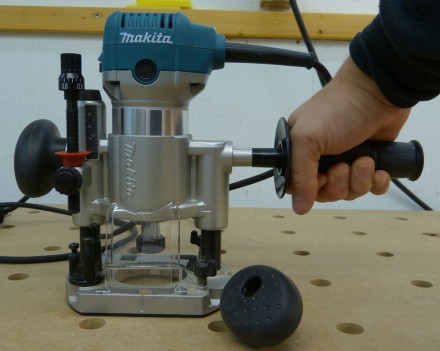 Фрезер Makita RT0700 СX2 купить в Нефтеюганске