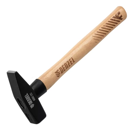 Молоток слесарный, 600 г Denzel, кованый квадратный боек, буковая рукоятка, 10431 купить в Нефтеюганске