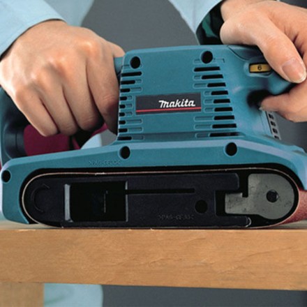 Шлифмашина ленточная Makita ЛШМ 9910 К купить в Нефтеюганске