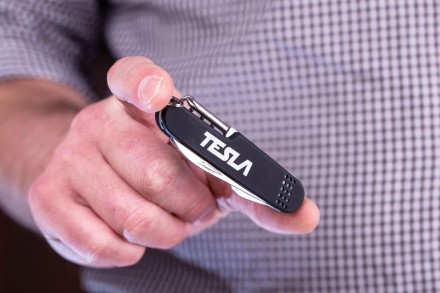 Многофункциональный нож TESLA KM-02 купить в Нефтеюганске