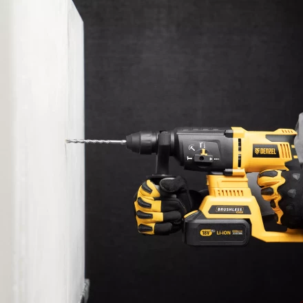 Бур по бетону Denzel, 7 x 160 мм, двойная спираль, три пылеотводящие кромки, 705009 купить в Нефтеюганске