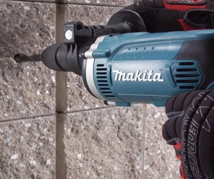 Дрель ударная Makita HP1630KX2 купить в Нефтеюганске