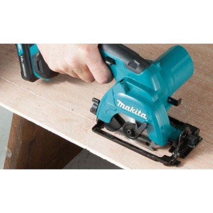 Пила дисковая аккумуляторная Makita HS301 DWAE купить в Нефтеюганске