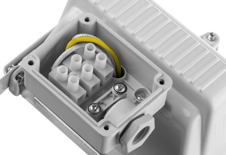 Прожектор STAYER &quot;MASTER&quot; MAXLight галогенный, с дугой крепления под установку, белый, 150Вт 57101-W купить в Нефтеюганске