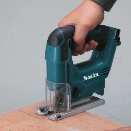 Лобзик Makita JV100DWE аккумуляторный купить в Нефтеюганске