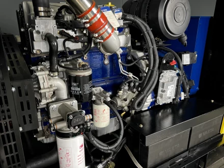 Дизельный генератор Vektor AD-120Y-T400 с АВР купить в Нефтеюганске