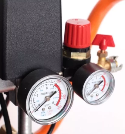 Компрессор масляный поршневой ременной PATRIOT REMEZA СБ 4/С-50 LB 30 A купить в Нефтеюганске