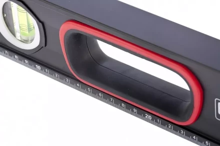 Уровень алюминиевый усиленный 1000 мм MATRIX 2 компонентные рукоятки артикул 34363 купить в Нефтеюганске