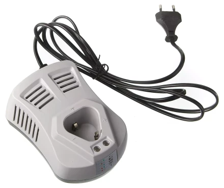 Зарядное устройство ЗУБР 12V 2A V000-006-063 купить в Нефтеюганске