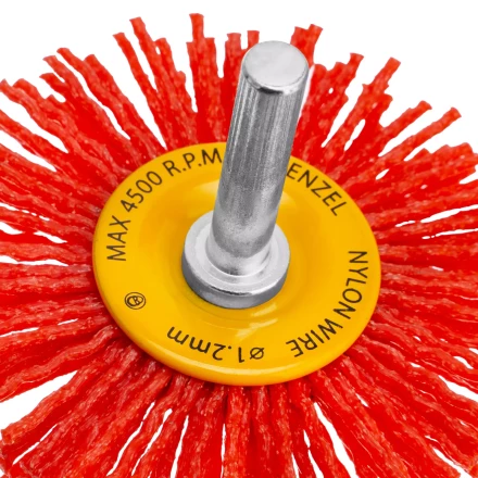 Щетка для дрели Denzel, 65 мм, Плоская, со шпилькой, нейлоновая щетина, 74433 купить в Нефтеюганске