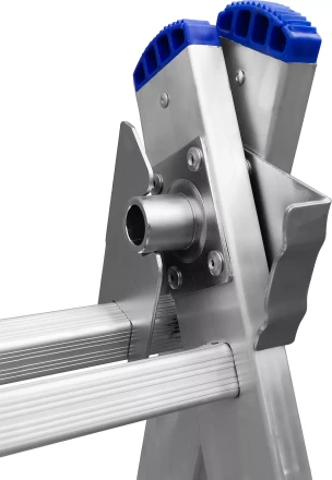 Лестница ЗУБР универсальная, двухсекционная со стабилизатором, 8 ступеней 38821-08 купить в Нефтеюганске