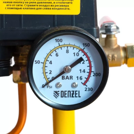 Компрессор воздушный, ременный привод BCI4000-T/200, 4.0 кВт, 200 литров, 690 л/мин Denzel 58124 купить в Нефтеюганске