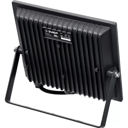 ЗУБР ПСК-50, 50 Вт, 6500 К, IP 65, светодиодный прожектор, Профессионал (57141-50) купить в Нефтеюганске