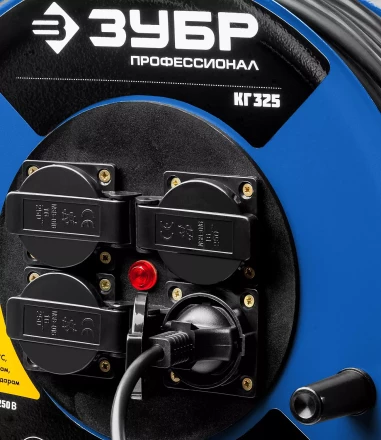 Удлинитель на катушке &quot;КГ 325&quot;, 50 м, 4000 Вт, 4 гнезда, IP44, КГ 3х2,5 кв мм, ЗУБР 55079-50 купить в Нефтеюганске