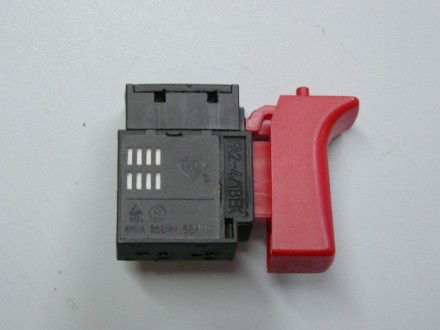 Выключатель FA2-4/1 BEK 4(4)A 250V~ 5E4 V000-000-677 купить в Нефтеюганске