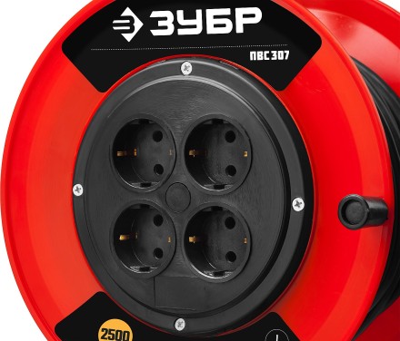 Удлинитель на катушке &quot;ПВС 307&quot;, 30 м, 2500 Вт, 4 гнезда, ПВС 3х0,75 кв мм, ЗУБР 55083-30 купить в Нефтеюганске
