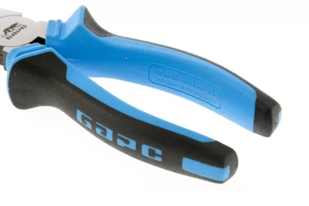 Плоскогубцы комбинированные 160 мм хром-ванадий двухкомпонентные рукоятки БАРС 16996 купить в Нефтеюганске