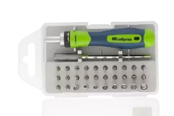 Отвертка реверсивная для точных работ с набором бит и торцевых головок, удлинитель, 32 предм., CrV 13370 купить в Нефтеюганске